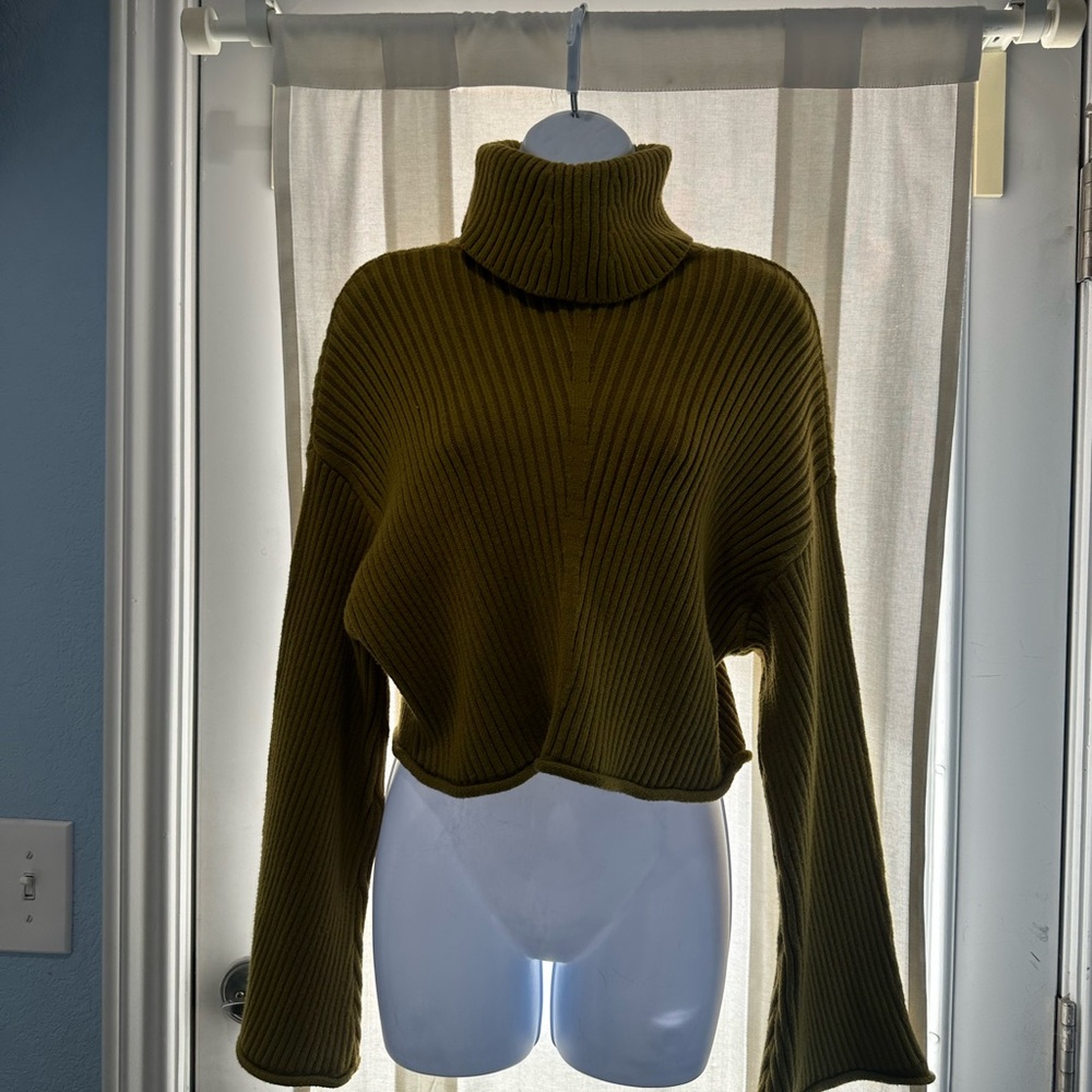 Olive Ribbed Turtleneck Sweater - Picture 4 of 4